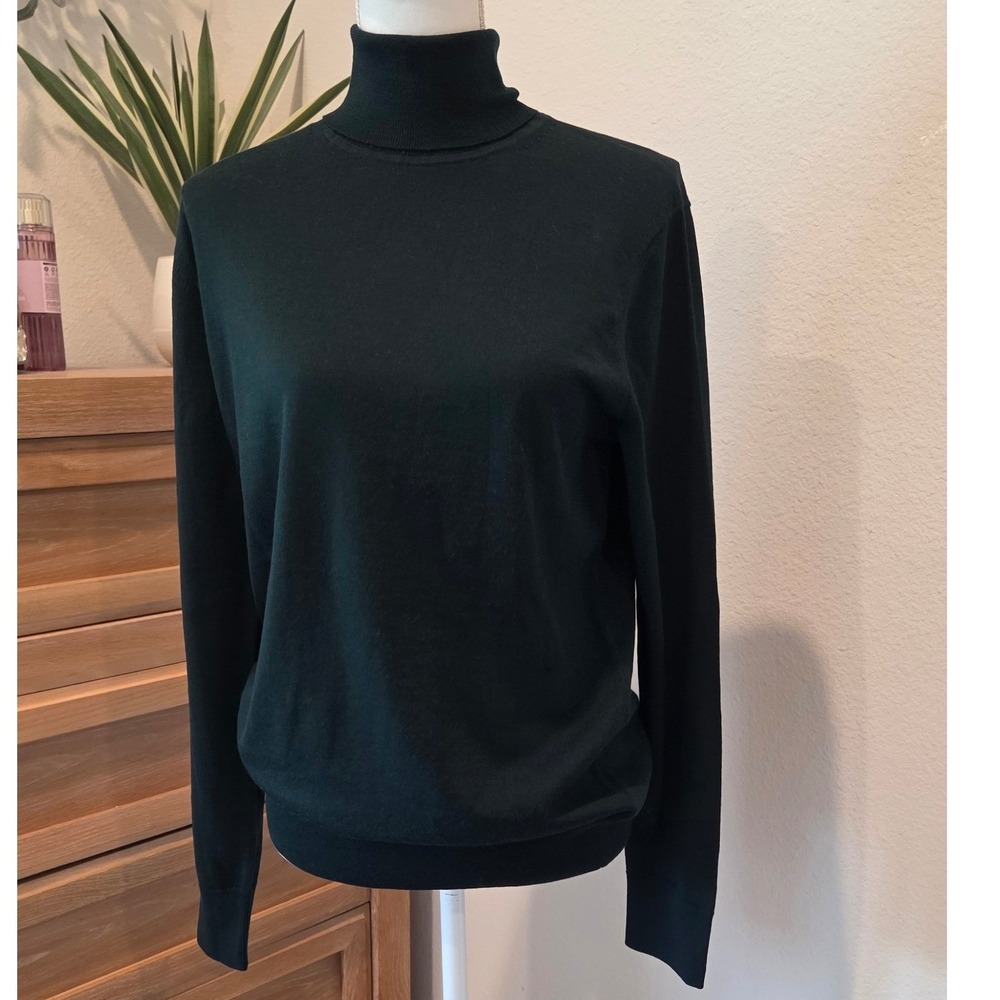 Arket Turtleneck Merino Wool Slim Fit Dark Green Minimalist Chic Medium NWT
